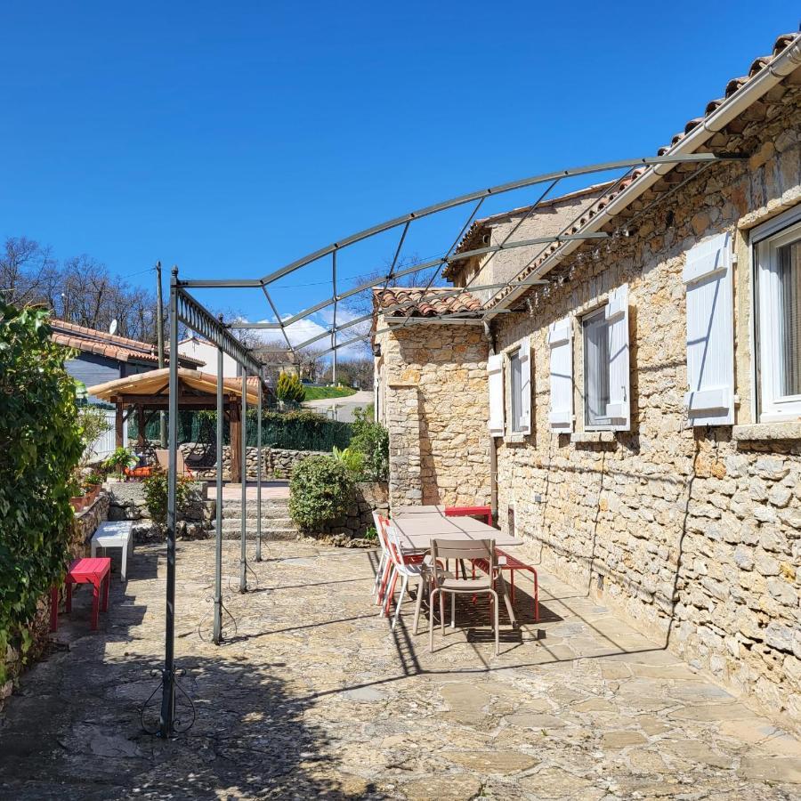 Les Pierres De Cezaire Hotel Saint-Cézaire-sur-Siagne Eksteriør billede