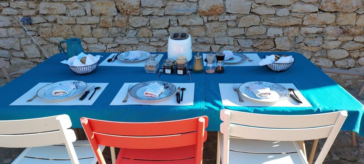 Les Pierres De Cezaire Hotel Saint-Cézaire-sur-Siagne Eksteriør billede