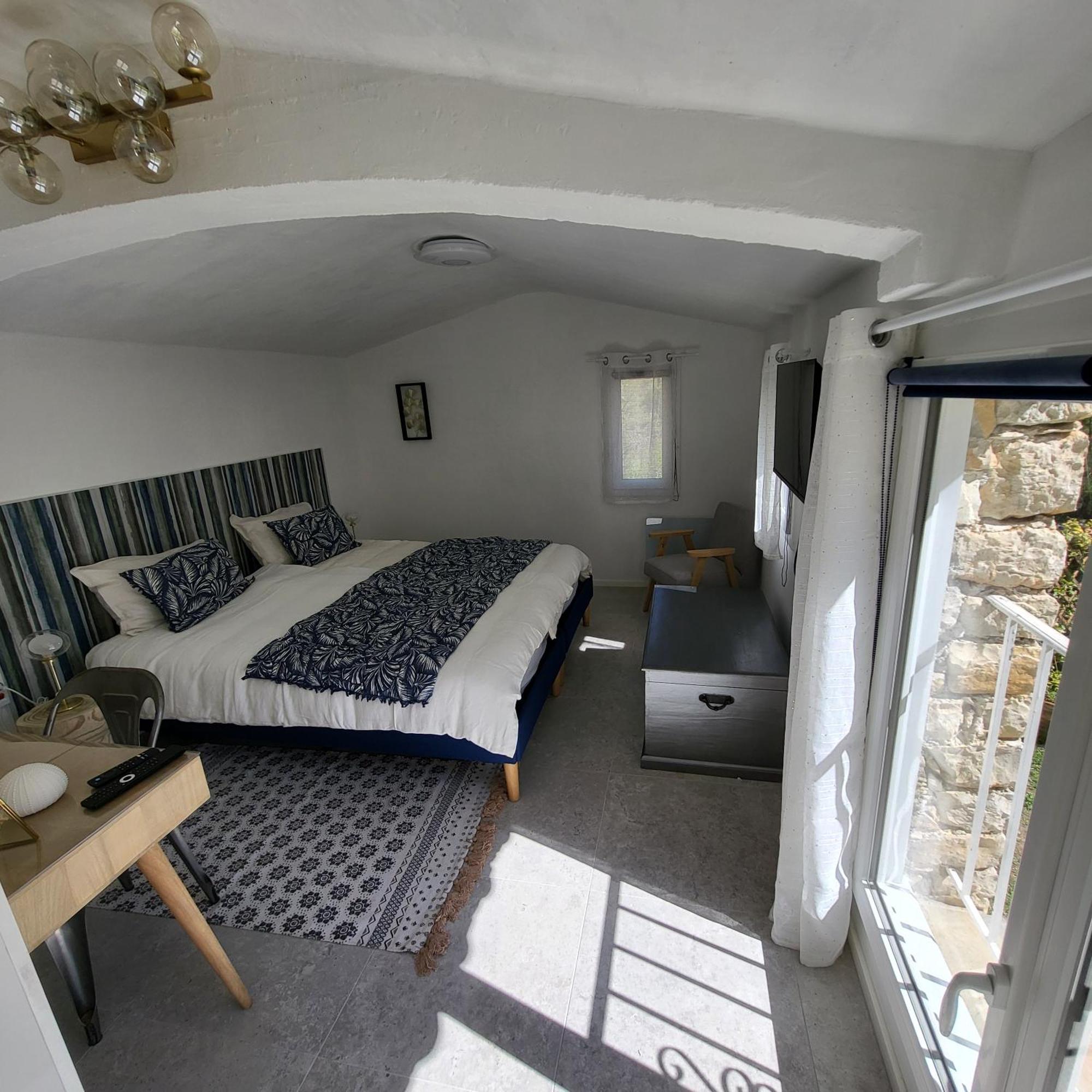 Les Pierres De Cezaire Hotel Saint-Cézaire-sur-Siagne Eksteriør billede